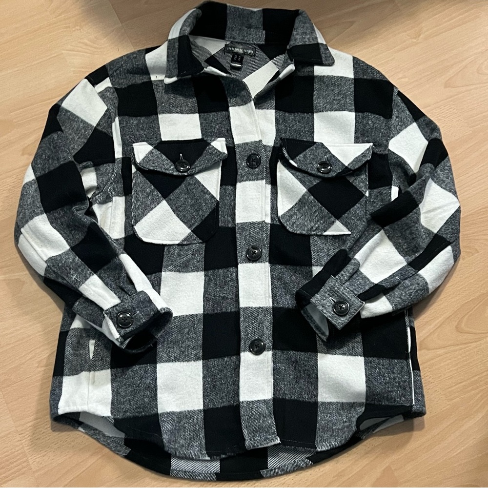 Womens Streetwear Society Black and White Plaid Shacket  size M